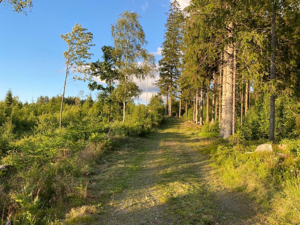 Skog Fegen Naera Ullared Villa Eksteriør billede