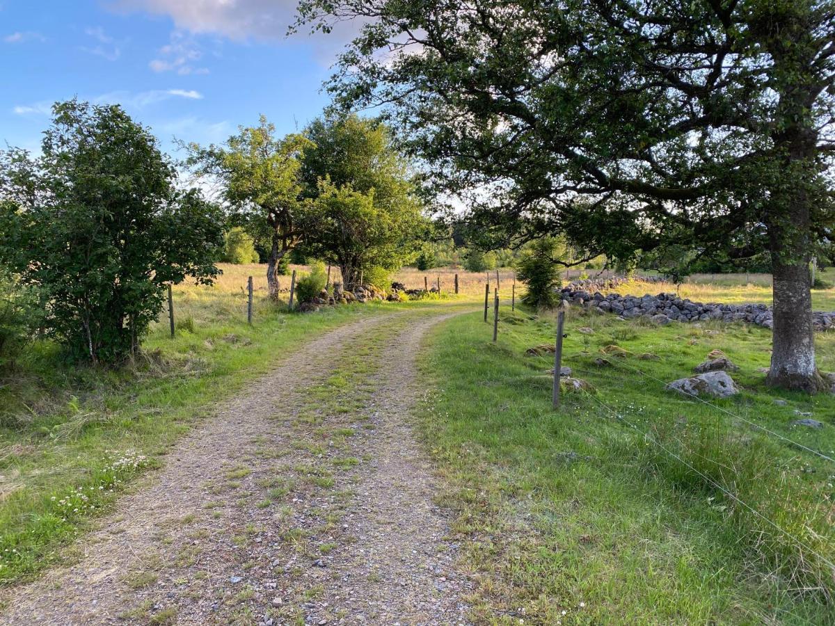 Skog Fegen Naera Ullared Villa Eksteriør billede