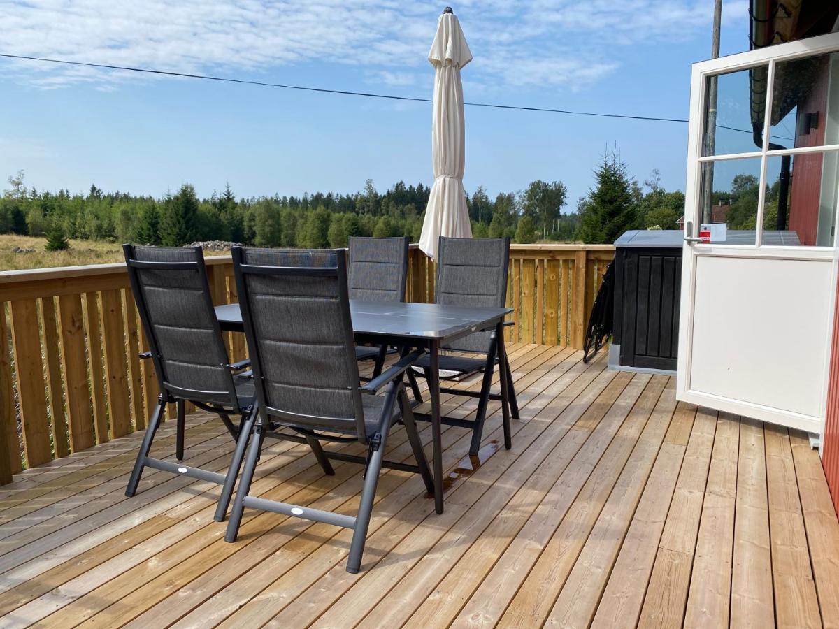 Skog Fegen Naera Ullared Villa Eksteriør billede